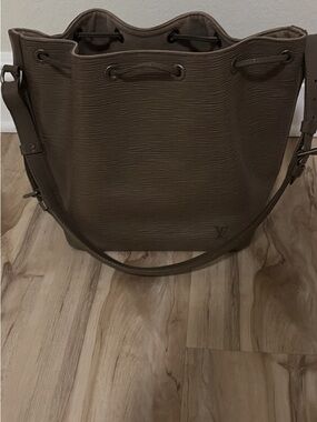 Louis Vuitton Epi NeoNoe